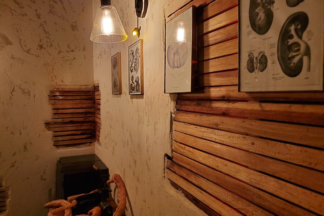 Jack the Ripper Escape Room Game for Private Group - Meeting and Pickup