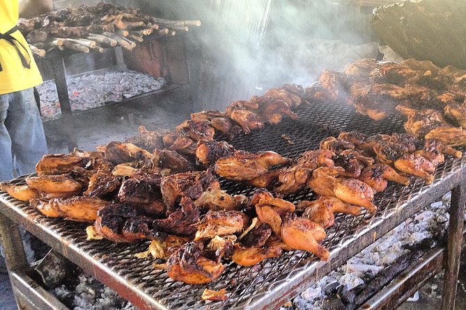 Jamaica Foodie and Cultural Experience in Ocho Rios - Tasting Local Delicacies in Ocho Rios