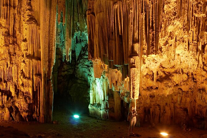 Jeep Safari True Crete Melidoni Cave, Secrets of Honey, Olive Oil - Discovering the World of Olive Oil