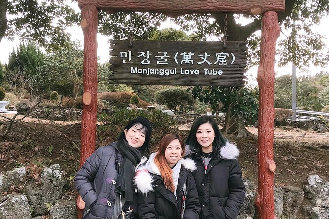 Jeju Island Private Tour-World Natural Heritage & Beautiful Beach - Expert Local Guide