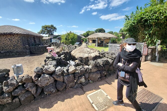 Jeju Islandの日本語を話すドライバーとの日本人観光ツアー - Whats Included