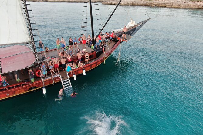 Jolly Pirate Afternoon Sail and Snorkel Cruise in Aruba - Booking and Customer Service