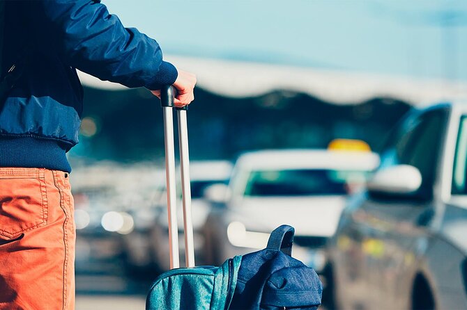 Kefalonia: Bus Transfer Between Airport and Argostoli/Lassi Areas - Pricing and Booking Information