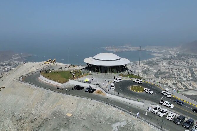 Khorfakkan Tour - From Dubai - Accommodation and Meals