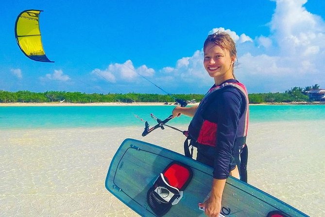 Kitesurfing Lessons in Isla Holbox - Meeting and Pickup