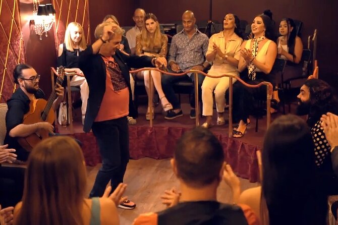 La Fiesta Flamenca 1H Immersive Flamenco Experience in Madrid - Professional Flamenco Dancers