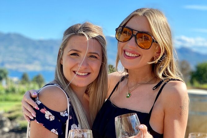 Lake Country Half Day Guided Wine Tour With 4 Wineries - The Sum Up