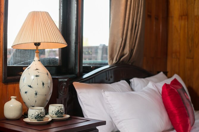 Lan Ha Bay - Ha Long Bay 2 Days 1 Night On Cruise - Dining Experience