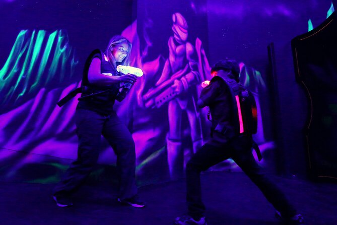 Laser Tag Mont-Tremblant - Inclusions and Equipment