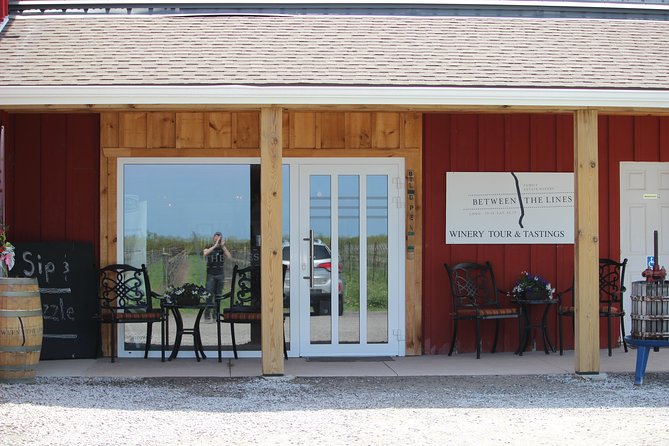 Learn About Wine Making on a Between the Lines Winery Tour  - Niagara Falls & Around - Inclusions and Logistics