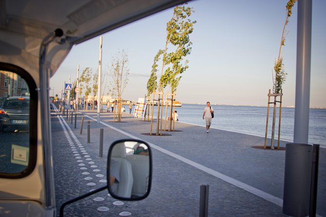 Lisbon: 2-Hour From Lisbon City Center to Belém and Back - Private Tuk Tour - Meeting and Pickup