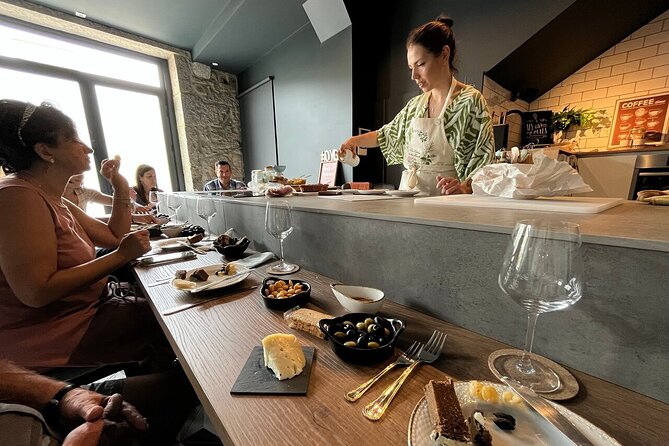 Local Market & Cooking Class / Show Cooking - Positive Reviews of the Cooking Class