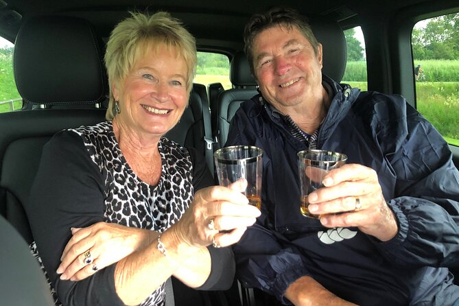 Loch Lomond & Stirling Castle One Day Tour 1-6 People - Reviews
