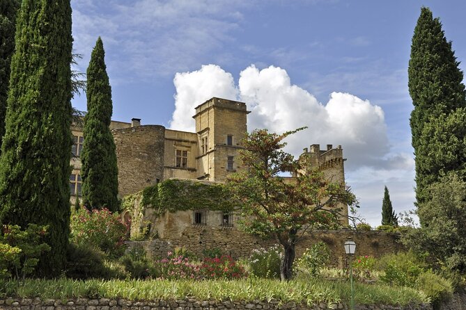 Luberon Villages Full Day Trip From Aix - Enjoy a Traditional Provençal Lunch