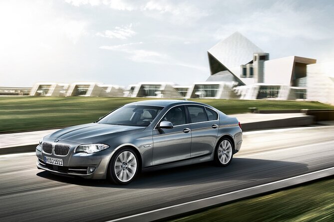 Luxury Airport Transfers & Best Limo Service in Melbourne - The Sum Up