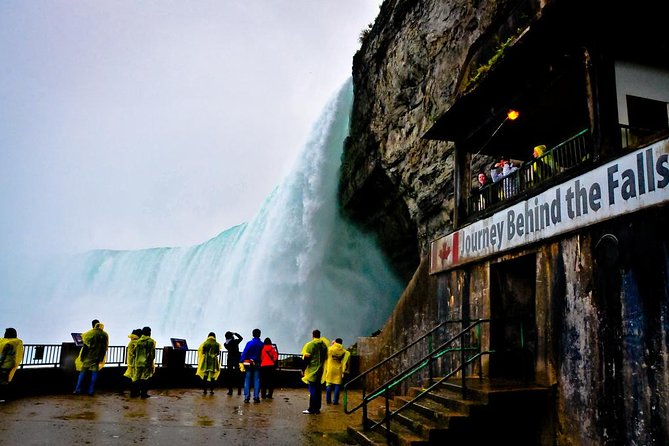 Luxury Niagara Falls Day Trip From Toronto With Cruise and Lunch - Tour Details