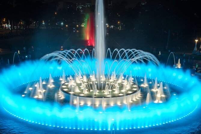 Magic Fountains Park & Bohemian Barranco at Night (Small Group) - Exploring Barranco