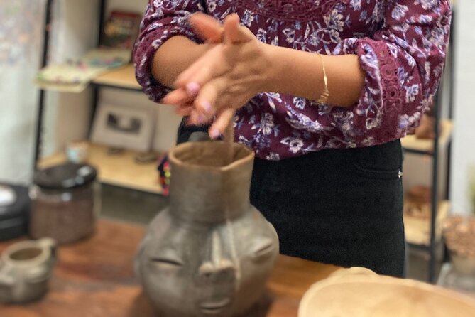 Make Your Own Chocolate With Oaxacan Tradition Private Class - Traditional Techniques for Making Oaxacan Chocolate