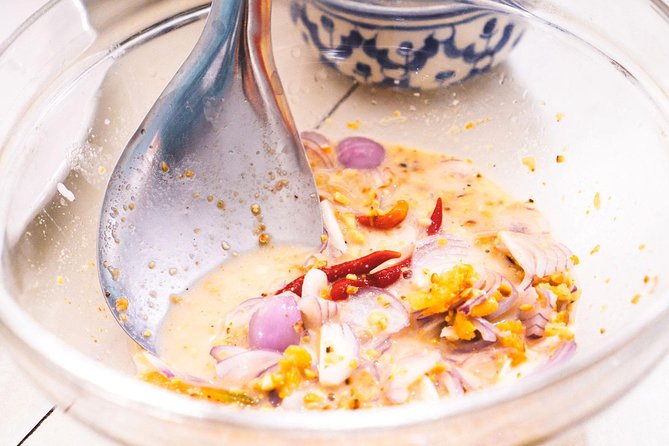 Market Tour and Southern Thai Cuisine Cooking Class With a Local Culinary Expert - Dietary Considerations