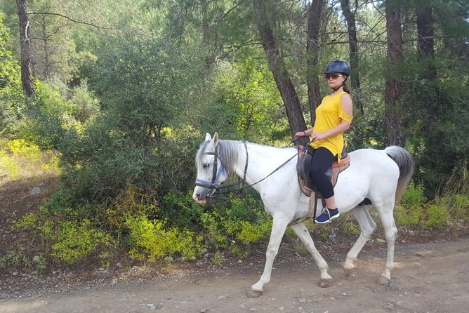 Marmaris Small-Group Horseback Riding Tour With Hotel Transfer - Helpful Tips for Travelers