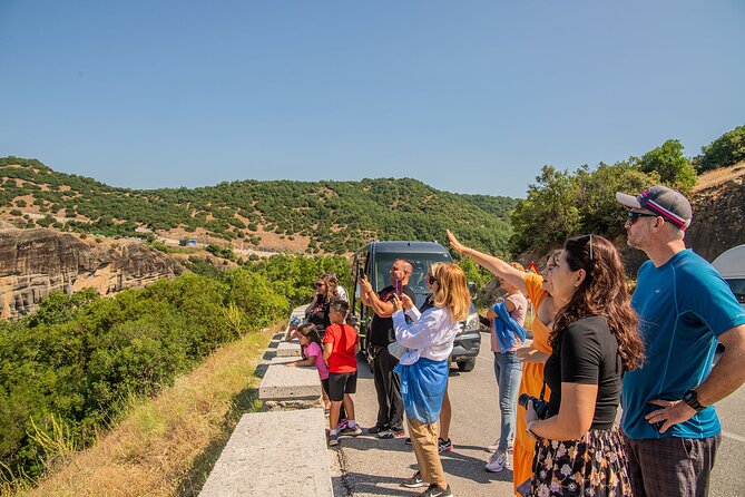 Meteora Monasteries Half-Day Small Group Tour With Transport - Positive Reviews and Feedback