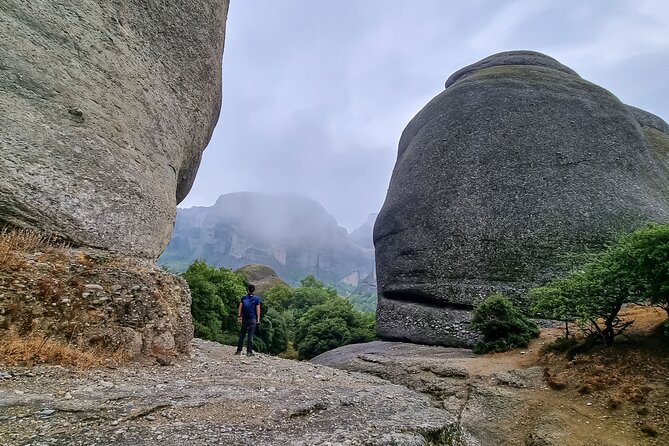 Meteora Small Group Hiking Tour With Transfer and Monastery Visit - Tour Highlights