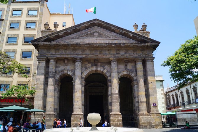 Mexican Muralism Cultural Tour in Guadalajara - Guided Half-Day Tour Details