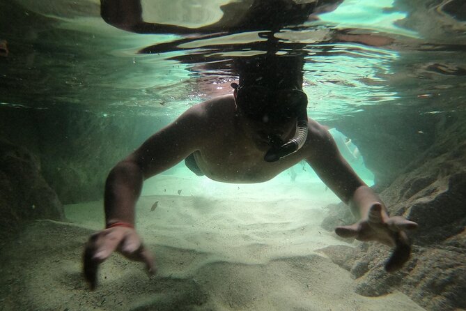 Mismaloya Snorkeling Tour 1Hr Private - Use of Snorkeling Equipment