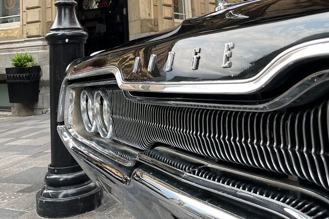 Montreal Tour in 1 Hour Aboard a 1966 Dodge Monaco - Experience