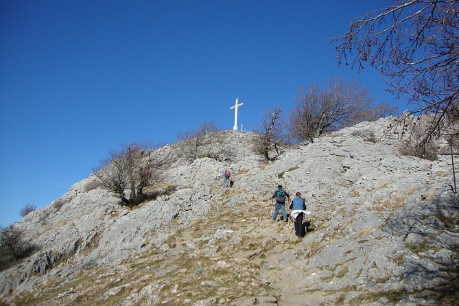 Mount Ernio Hike From San Sebastian - Best Time to Hike Mount Ernio