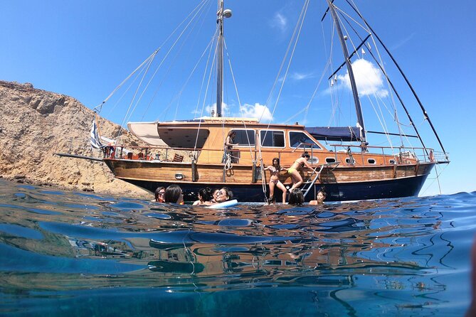 Mykonos Sail Cruise to Delos&Rhenia, Bbq&Drinks, Optional Delos Tour & Transfer - Food and Menu