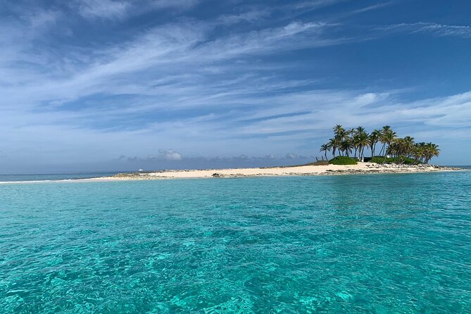 Nassau, Bahamas Private Boat Charter  - New Providence Island - Inclusions