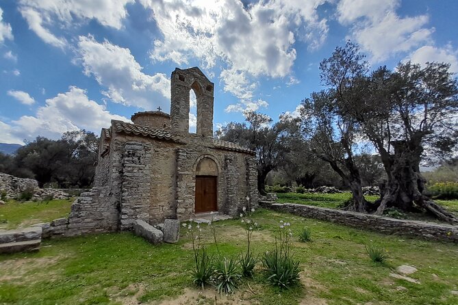 Naxos: Countryside Hike Among Villages & Byzantine Churches - Byzantine Churches Highlights