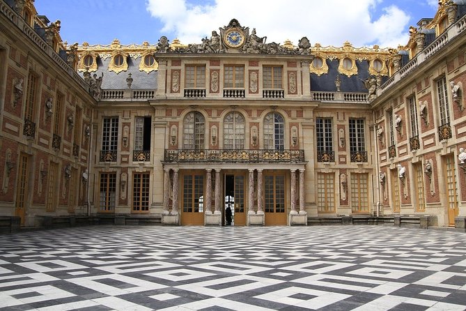 NEW Virtual Guided Tour of Monuments of Paris - Virtual Tour Experience