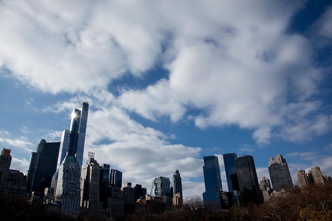 New York Icon Photography Tour Led by a Local Photographer - The Sum Up