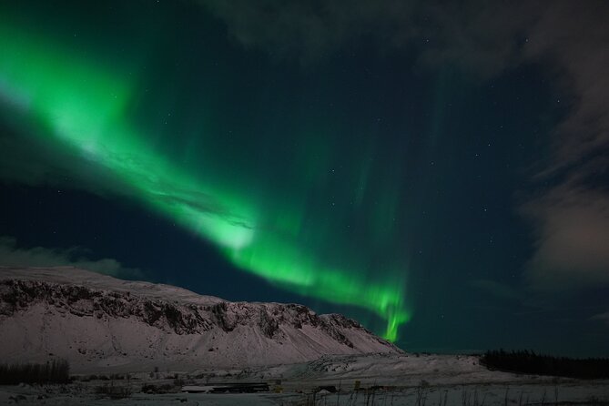 Northern Lights in Luxury Off-Road SUV With Photos and Treats (Private 1-6 Pax) - Ideal for Aurora Viewing