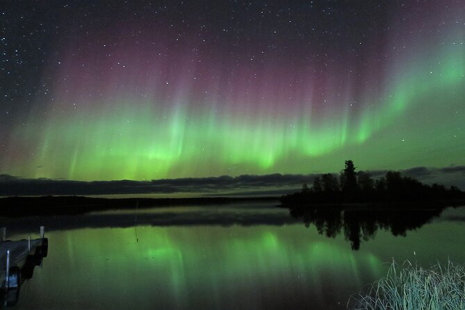 Northern Lights Tour Yellowknife - Professional Photographer and Guide