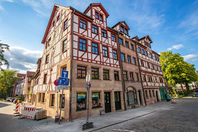 Nuremberg Architectural Highlights Small-Group Walking Tour - Characteristics of the Featured Buildings