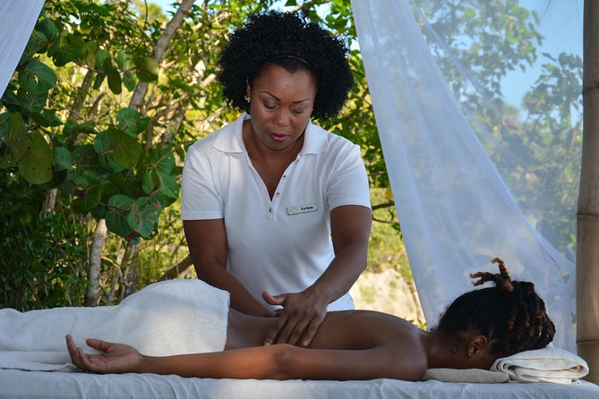 Ocho Rios: Bamboo Beach Club With Specialty Lunch & Cocktails - Transportation and Hotel Pickups
