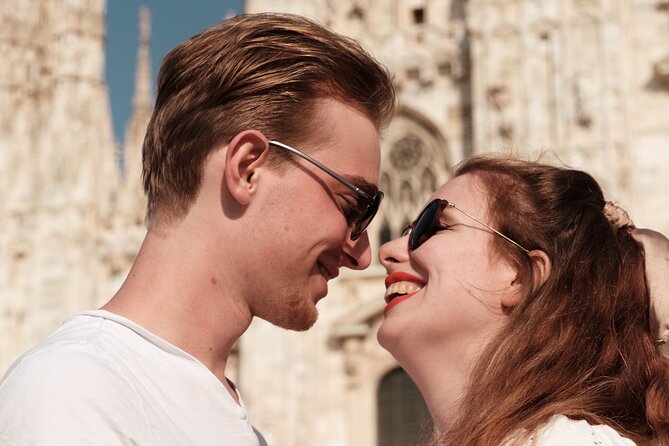 One Hour of Photo Shooting in the Center of Milan - Additional Services