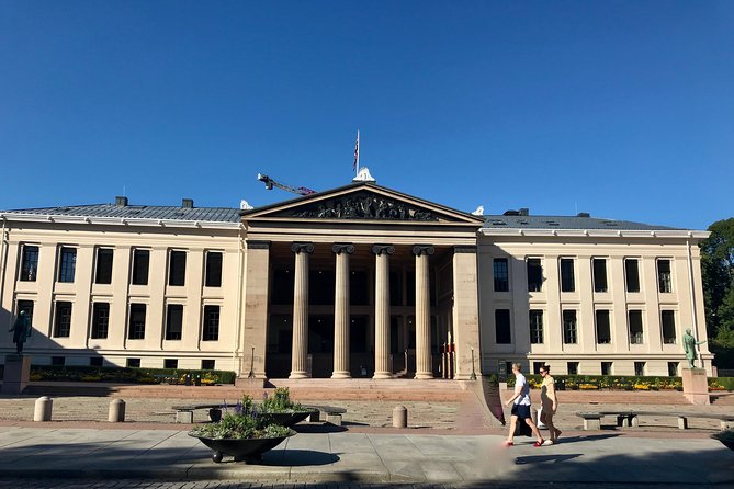 Oslo Guided Low-Impact Walking Tour - Guides Expertise