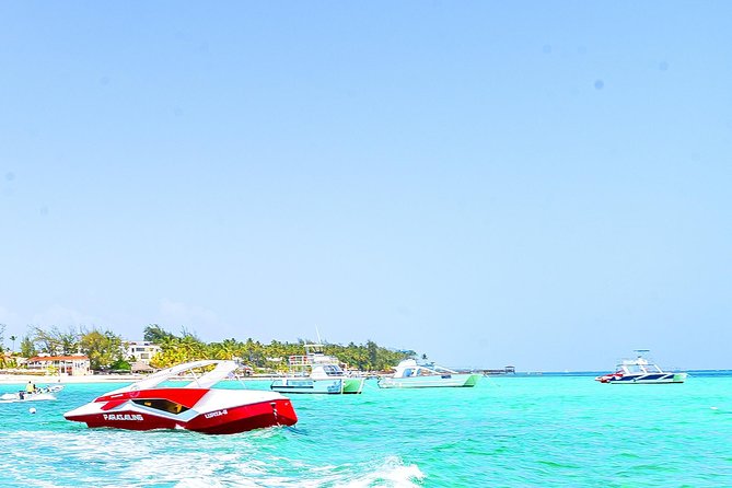 Parasailing Yacht Experience in Punta Cana - The Sum Up