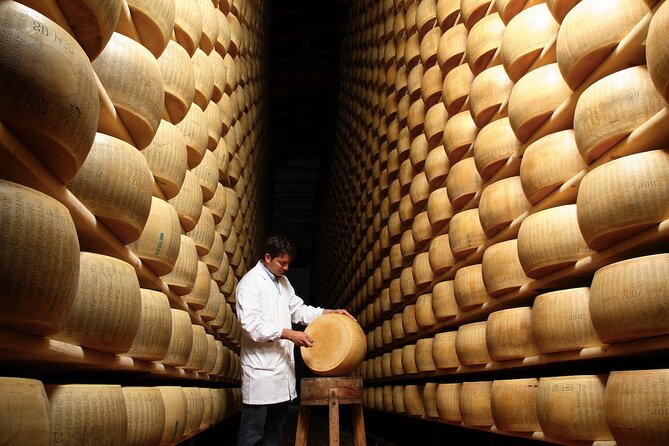 Parmigiano Cheese Factory Visit and Tasting - Tasting the Finest Parmigiano Cheese Varieties