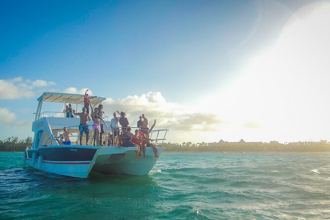 Party Boat / Catamaran Party In Punta Cana / Free Drinks - Snorkeling Adventure Feedback
