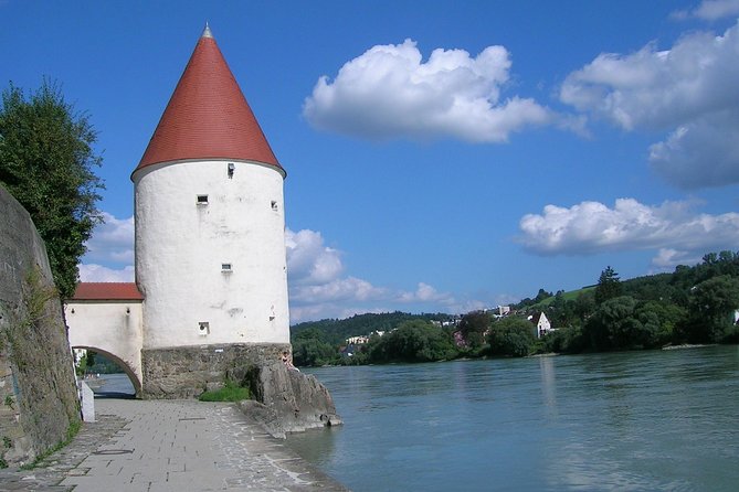 Passau - Inn River Stroll With Picturesque City Views - Questions and Assistance