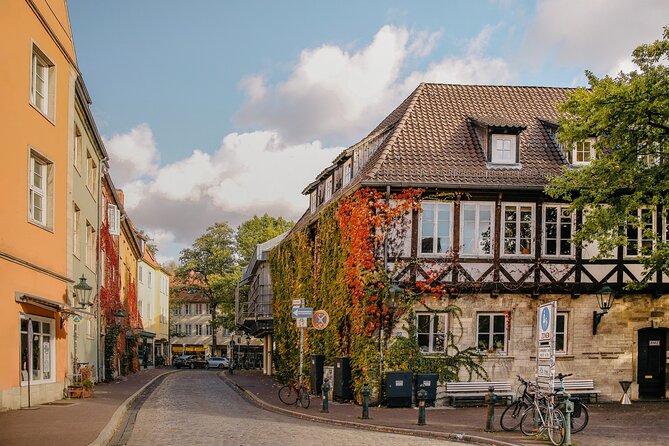 Personal Travel and Vacation Photography Tour in Hannover - Questions and Support