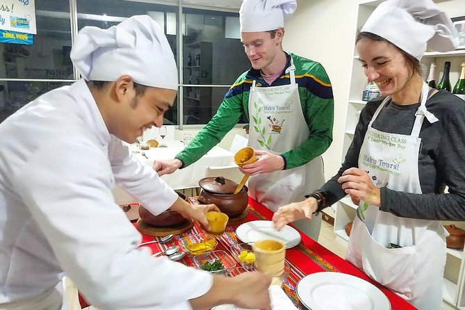 Peruvian Cuisine Half-Day Cooking Experience in Lima - Chef and Staff