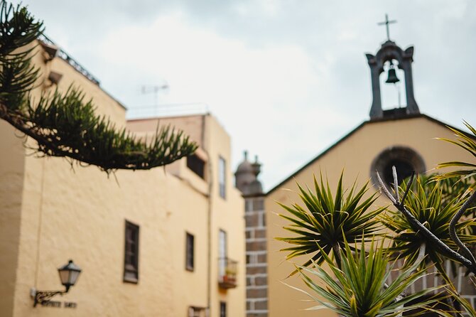 Photographic Walk Through the Old Town of Las Palmas - Tips for Taking the Best Photos