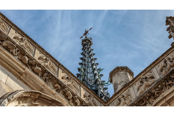 Photography Tour of Château Amboise - Important Information for Travelers