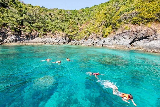 Phuket - 4 Phi Phi Islands 9 Points Snorkel Canoe Paddle Board by Speed Boat - Paddle Boarding Experience